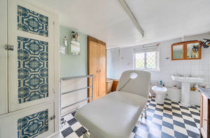 Photo 13- click for photo gallery